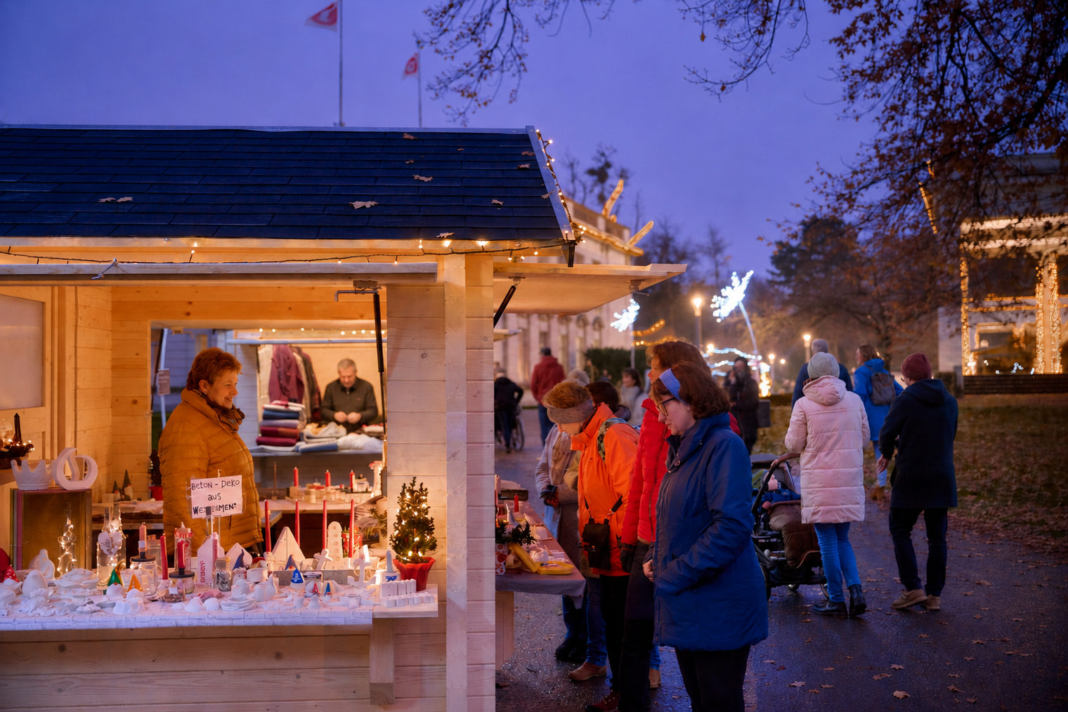 Der Westfälische Geschenkemarkt im Kurpark auf dem Weihnachtsmarkt in Bad Oeynhausen.