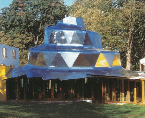 Ronald-McDonald-Haus im Kurpark Bad Oeynhausen, 2001 eröffnet, Entwurf von Frank O. Gehry.