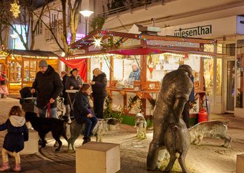 Weihnachtsmarkt am Schweinebrunnen in Bad Oeynhausen