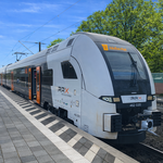 Regionalexpress RE 6 von Minden nach Köln/Bonn Flughafen am Bahnhof Bad Oeynhausen
