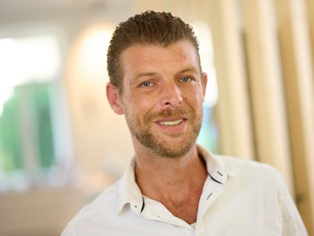 Einzelporträt von Christian Barnbeck. Referent für Geschichte und Gesundheit. Pressearbeit